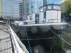 st.peter's floating church, west india dock, london