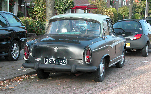 1959 Simca Aronde P60 Elysee