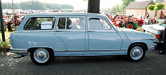 Oldtimer day at Ruinerwold: 1964 Panhard PL19 break