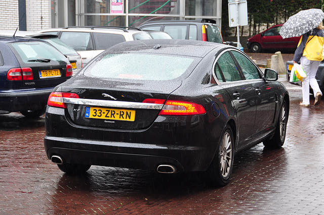 2008 Jaguar XF of the bankrupt dealership Kroymans
