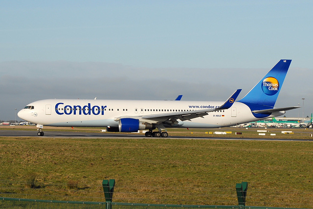 D-ABUZ B767-330ER Condor