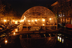 Podium on the water of the Rapenburg