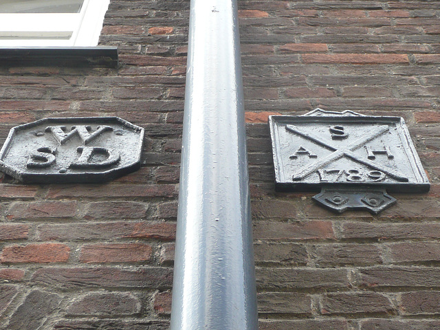 chancery lane parish boundary marks, london