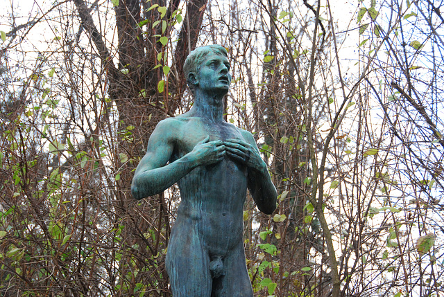 Zentralfriedhof – Monument on the grave of Nikolaus von Dumba