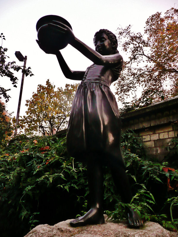lady henry somerset memorial, temple gardens, london