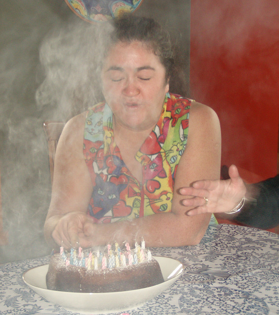 birthday cake - smoke! smoke!