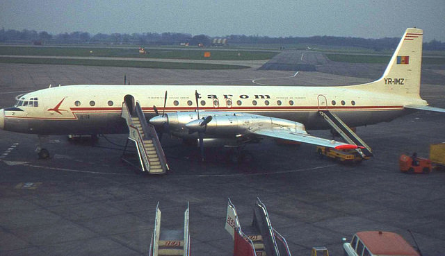 Ilyushin IL-18 YR-IMZ (Tarom)