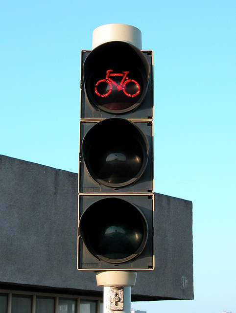 Red light for bicycles
