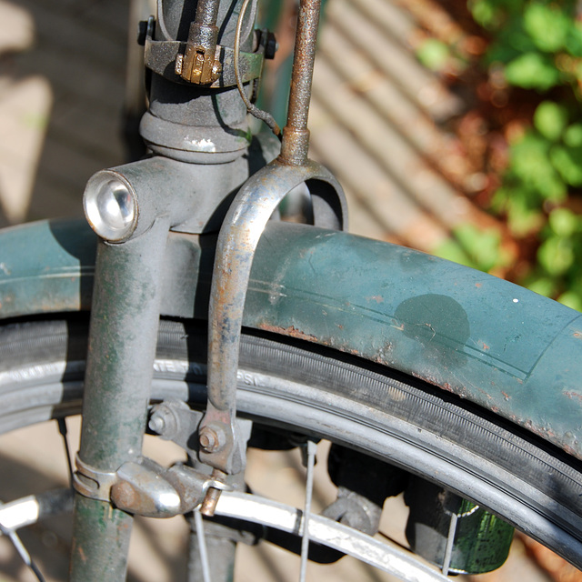 Spotted old Raleigh bike