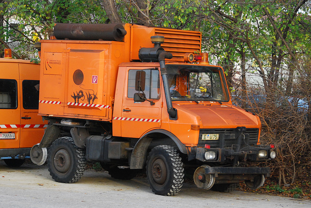 Mercedes-Benz Unimog