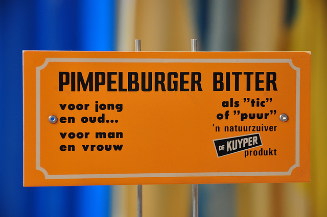 Presentation stand for Pimpelburger Bitter