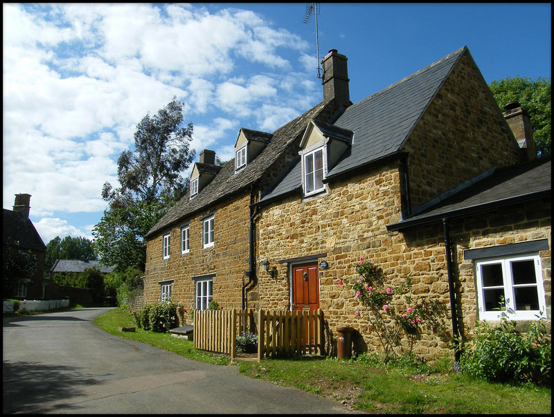 Southrop sky