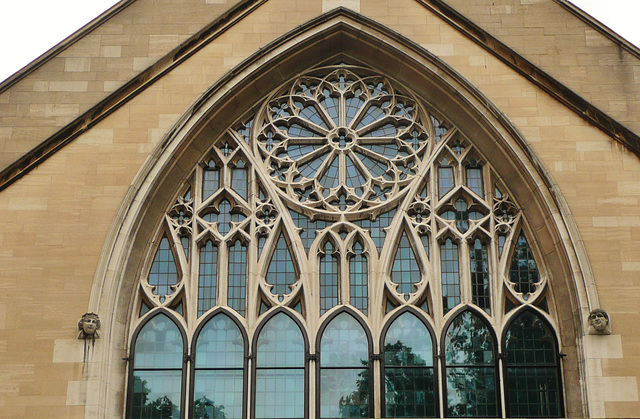 lincoln's inn  chapel, london