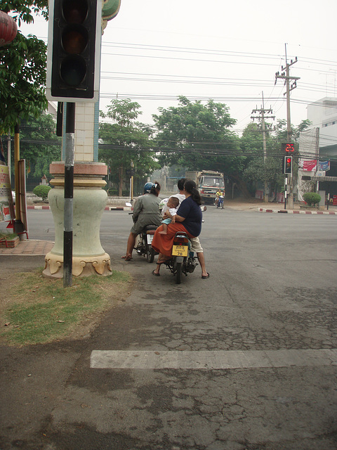 Kanchanaburi family scooter