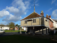 new buckenham market cross