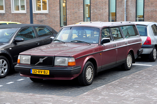 Volvo day: 1991 Volvo 240 GL Volvo day: 1991 Volvo 240 GL