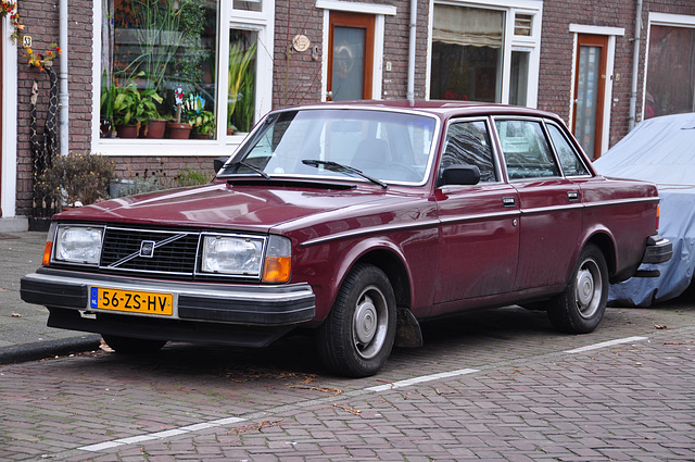 Volvo day: 1980 Volvo 244 GL Automatic