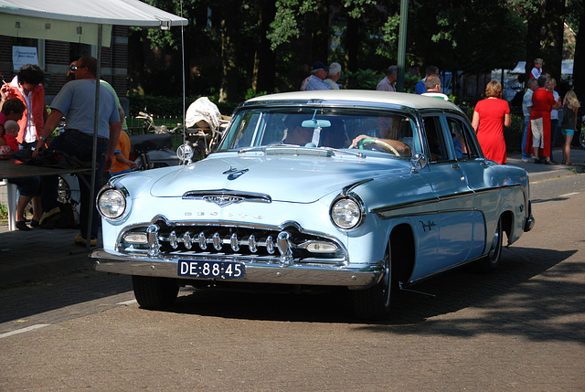 Oldtimer day at Ruinerwold: 1955 DeSoto Fireflite