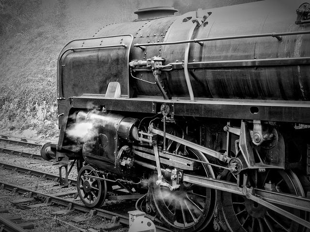 Valve Gear (Fake HDR)