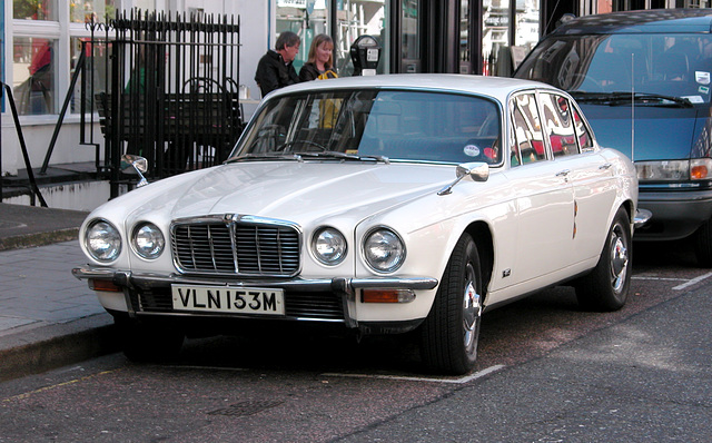 Jaguar XJ6 4.2