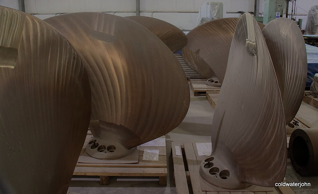 And I want a big variable pitch propeller on my boat And I want a big variable pitch propeller on my boat