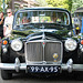 Oldtimer day at Ruinerwold: 1961 Rover 100