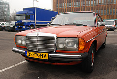 1982 Mercedes-Benz 200