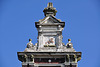 Things on rooftops: picture of a horse rider