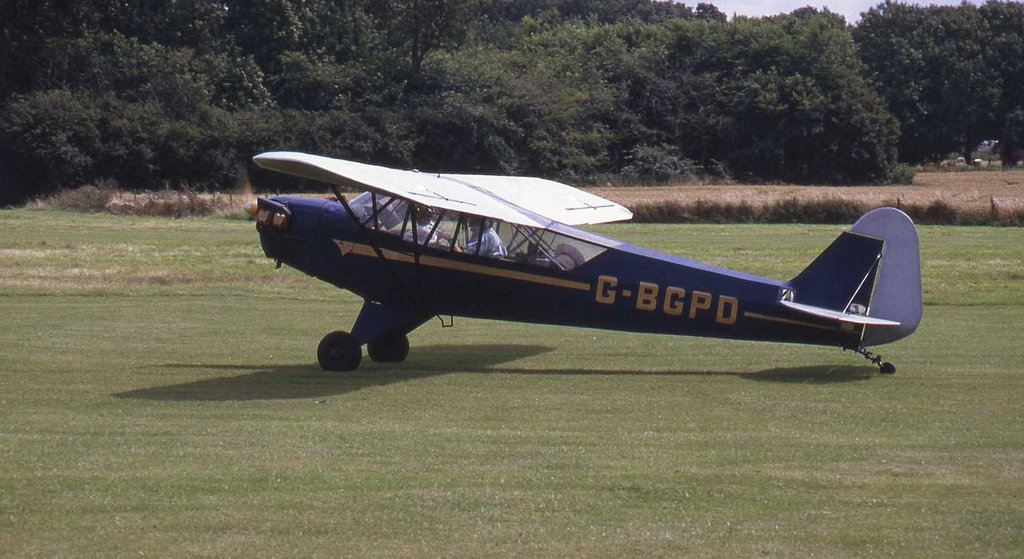 Piper Cub G-BGPD