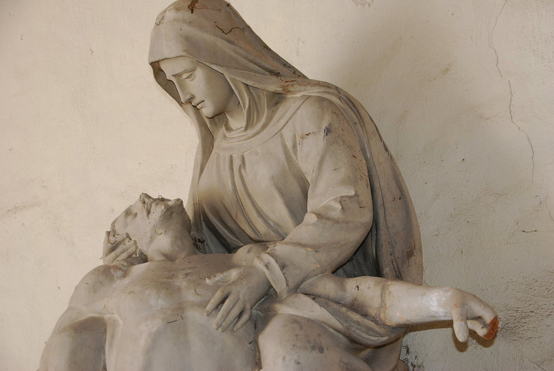 Malaise après amputation des doigts , Jésus un piètre charpentier