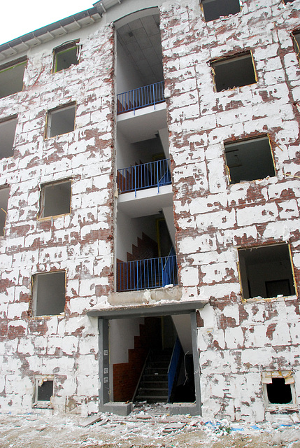 Demolition work in Leiden-North