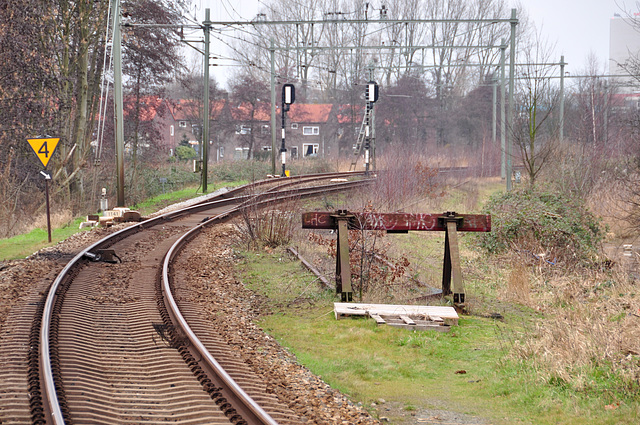 Railroad from Leiden to Utrecht