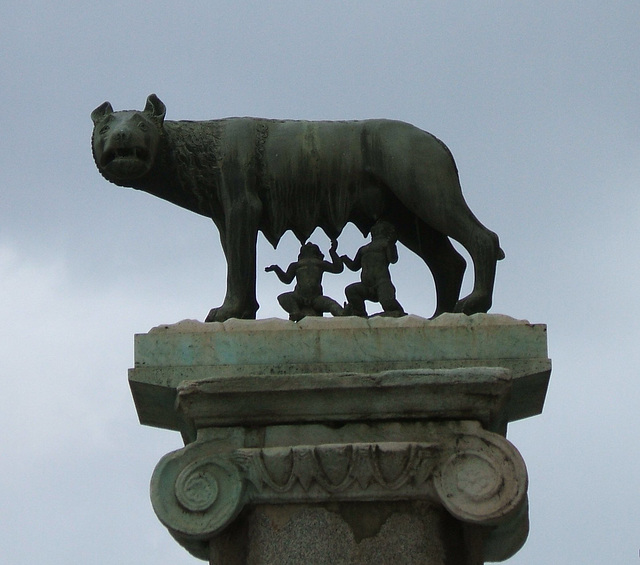 Capitoline She-Wolf