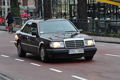 Mercedes-Benz W124