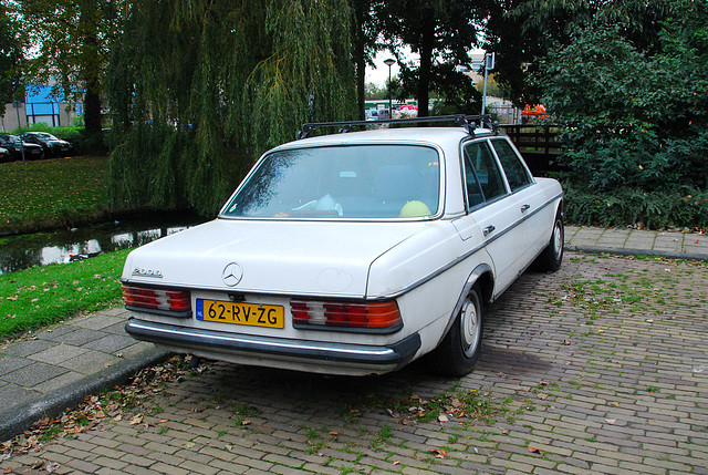 1980 Mercedes-Benz 200 D