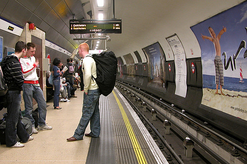 Knightsbridge station