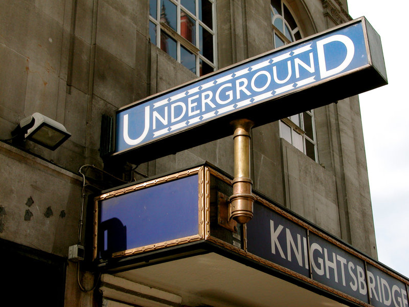 Knightsbridge station