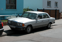 Mercedes-Benz 200