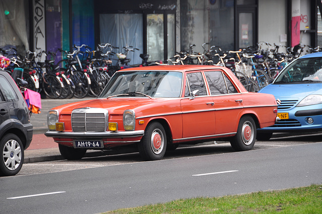 1972 Mercedes-Benz 220 D