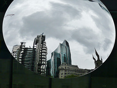 lloyds warped, london