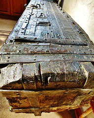 hopton church, suffolk, dug-out chest, c14? with ironwork of c16?