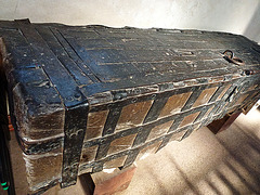 hopton church, suffolk,dug-out chest, c14? with ironwork of c16?