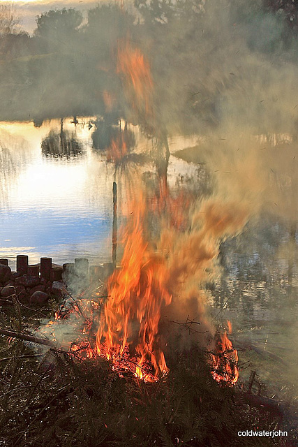 It's bonfire time again