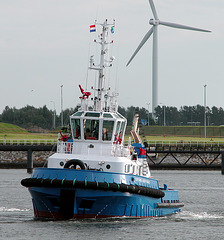 The tug Capitaine Albert Ruault