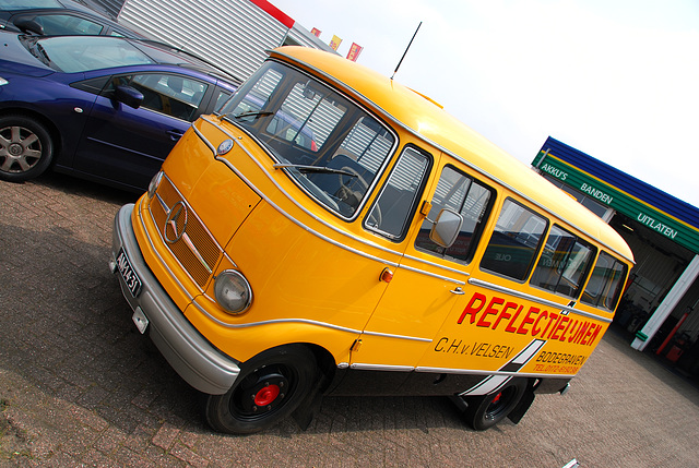 Industrie motorendag 2008: 1960 Mercedes-Benz 319