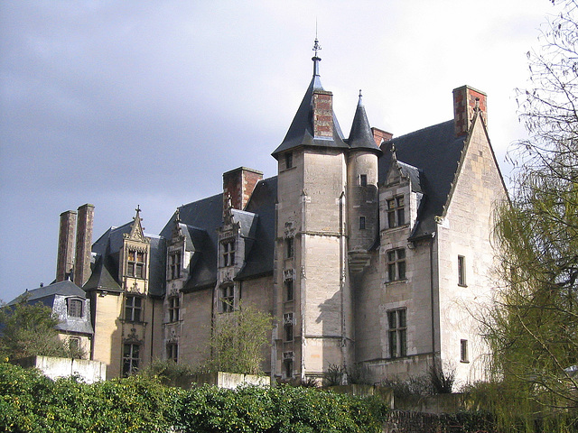 Palais épiscopal d'Evreux (Musée municipal)