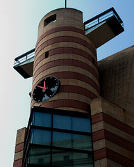 Clock, 1 Poultry