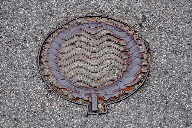 Holiday 2009 – Manhole cover of Pont-a-Mousson in Isola