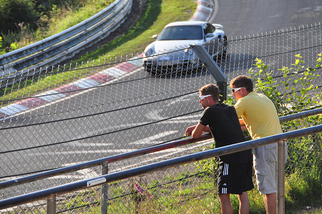 Nordschleife weekend – Onlookers