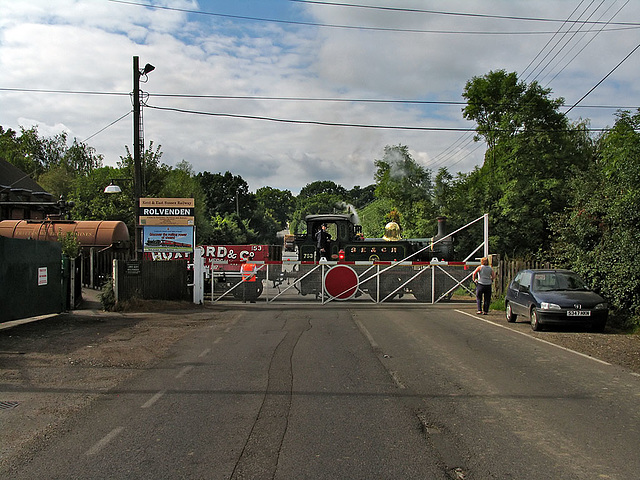 Rolvenden crossing